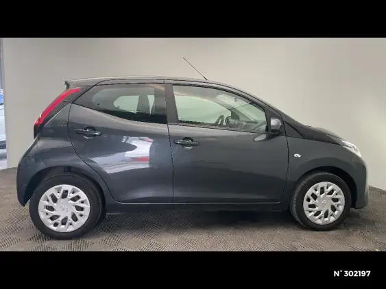 TOYOTA AYGO II - voiture d'occasion - Photo 5