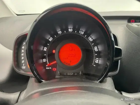 TOYOTA AYGO II - voiture d'occasion - Photo 12