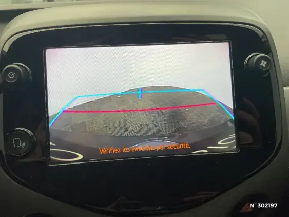 TOYOTA AYGO II - voiture d'occasion - Photo 14