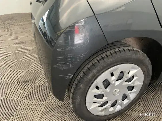 TOYOTA AYGO II - voiture d'occasion - Photo 26