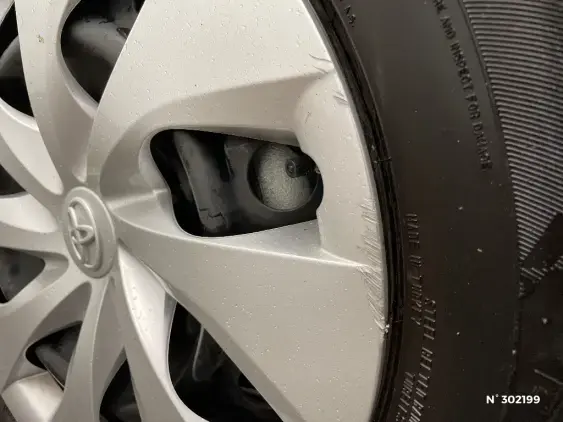 TOYOTA YARIS CROSS I - voiture d'occasion - Photo 26