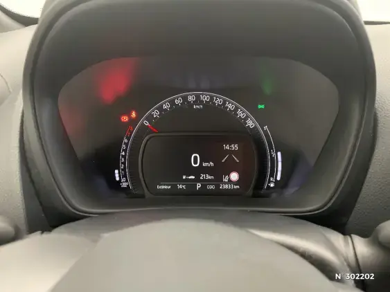 TOYOTA AYGO X - voiture d'occasion - Photo 12