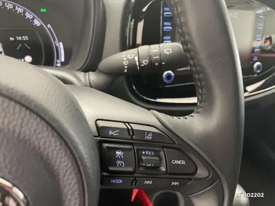 TOYOTA AYGO X - voiture d'occasion - Photo 27