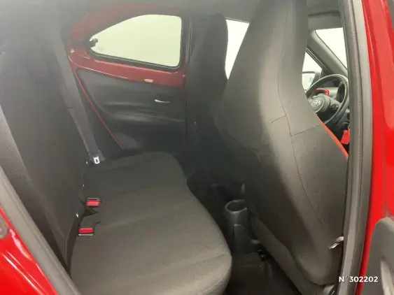 TOYOTA AYGO X - voiture d'occasion - Photo 11