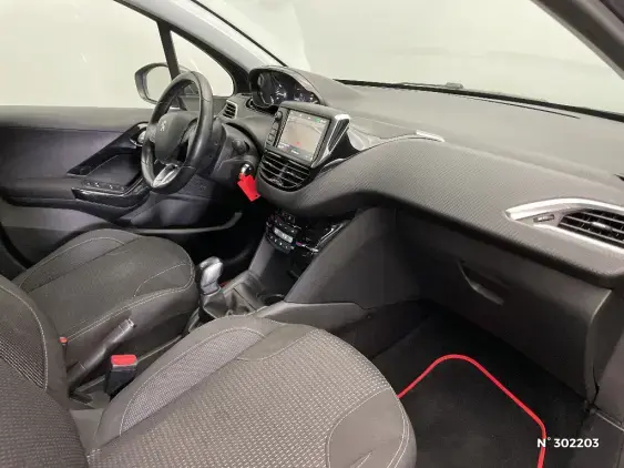 PEUGEOT 208 - voiture d'occasion - Photo 10