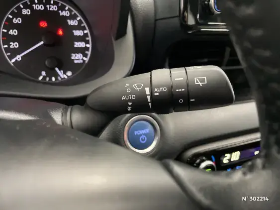 TOYOTA YARIS IV - voiture d'occasion - Photo 29