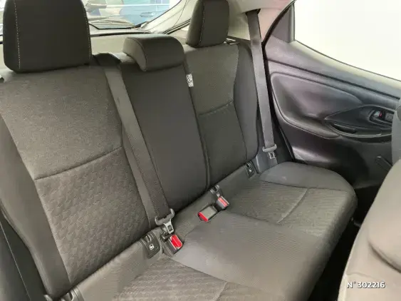 TOYOTA YARIS IV - voiture d'occasion - Photo 11