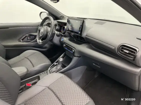 TOYOTA YARIS IV - voiture d'occasion - Photo 10