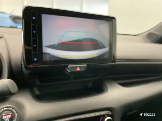 TOYOTA YARIS IV - voiture d'occasion - Photo 14