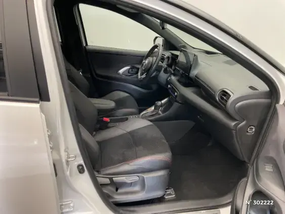 TOYOTA YARIS IV - voiture d'occasion - Photo 10