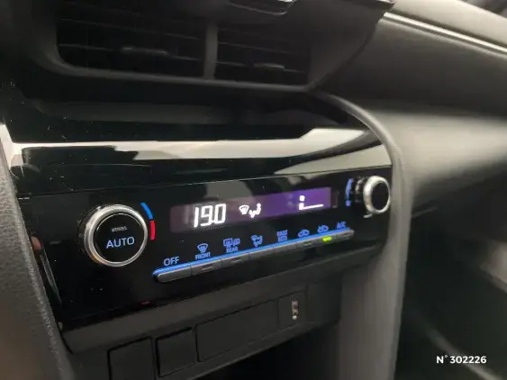 TOYOTA YARIS CROSS I - voiture d'occasion - Photo 28