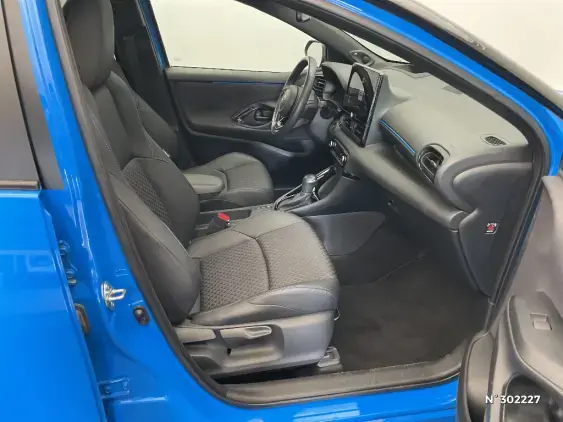 TOYOTA YARIS IV - voiture d'occasion - Photo 10