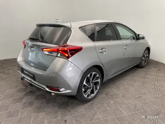 TOYOTA AURIS II - voiture d'occasion - Photo 4