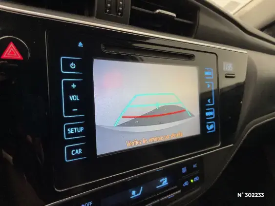 TOYOTA AURIS II - voiture d'occasion - Photo 14