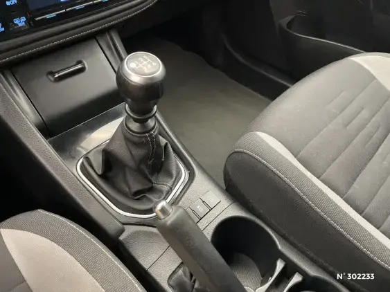 TOYOTA AURIS II - voiture d'occasion - Photo 32