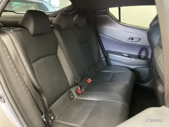 TOYOTA C-HR - voiture d'occasion - Photo 11