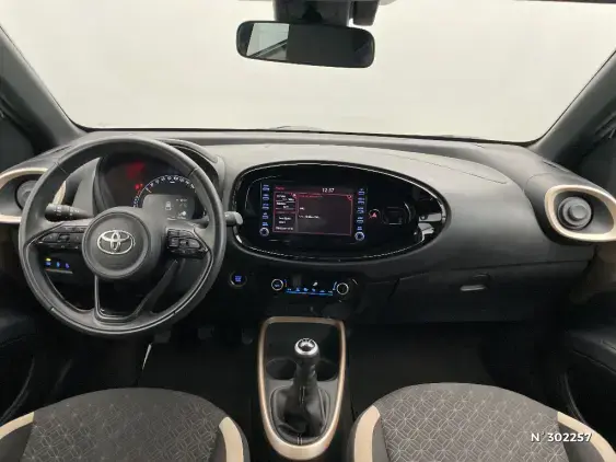 TOYOTA AYGO X - voiture d'occasion - Photo 9