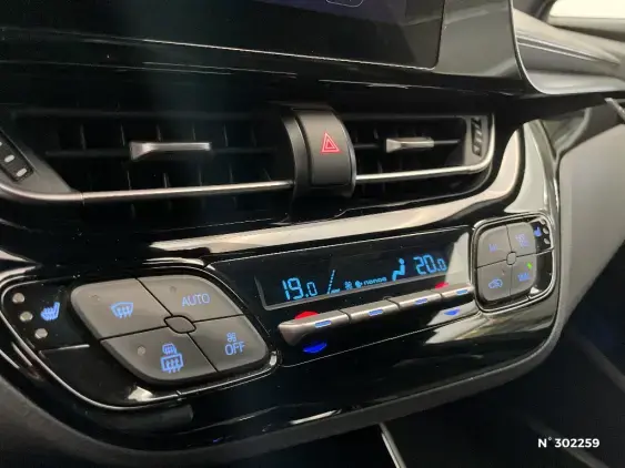 TOYOTA C-HR - voiture d'occasion - Photo 30