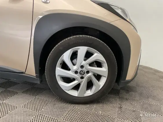 TOYOTA AYGO X - voiture d'occasion - Photo 8