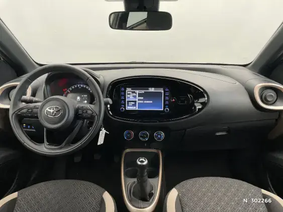 TOYOTA AYGO X - voiture d'occasion - Photo 9