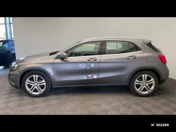 MERCEDES-BENZ CLASSE GLA - voiture d'occasion - Photo 2
