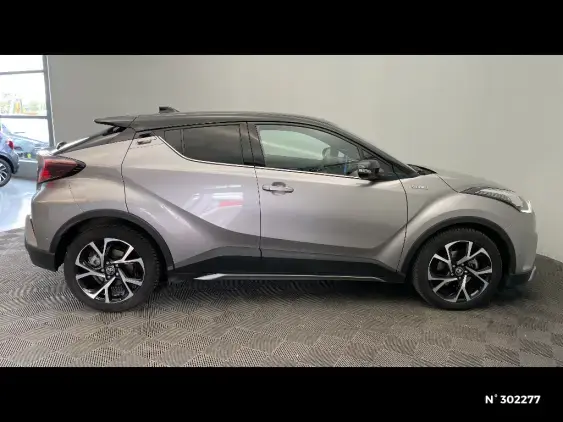 TOYOTA C-HR - voiture d'occasion - Photo 5