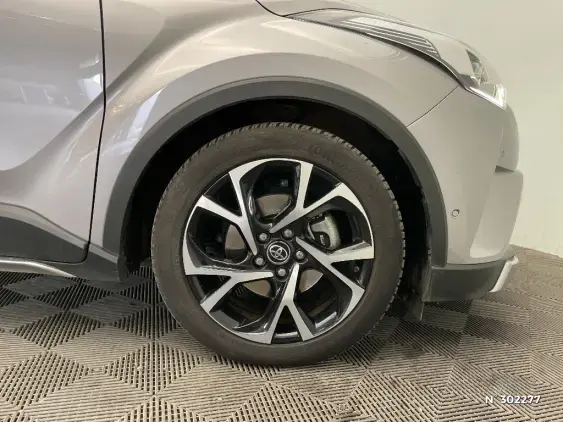 TOYOTA C-HR - voiture d'occasion - Photo 8