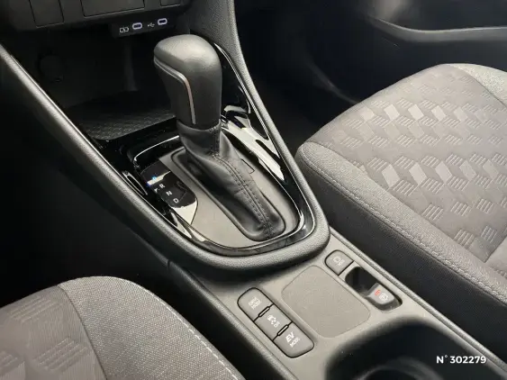TOYOTA YARIS IV - voiture d'occasion - Photo 29
