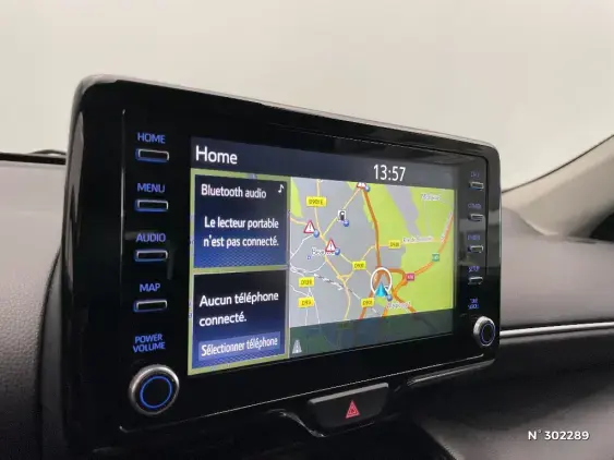TOYOTA YARIS CROSS I - voiture d'occasion - Photo 13