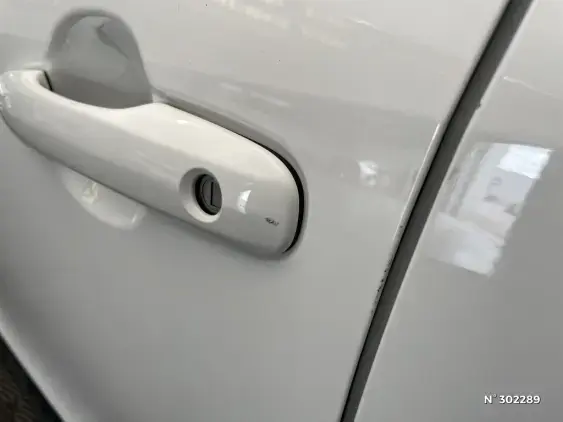TOYOTA YARIS CROSS I - voiture d'occasion - Photo 26