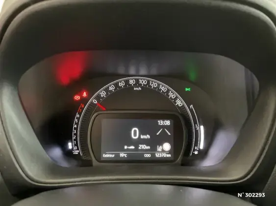 TOYOTA AYGO X - voiture d'occasion - Photo 12