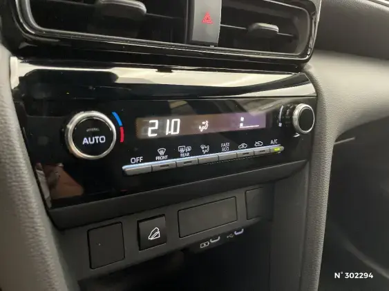 TOYOTA YARIS CROSS I - voiture d'occasion - Photo 26