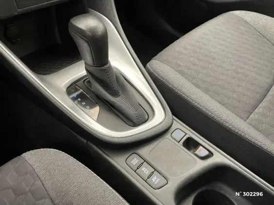 TOYOTA YARIS IV - voiture d'occasion - Photo 30