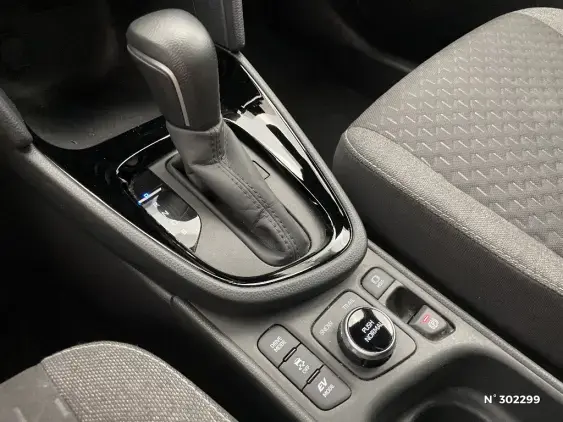 TOYOTA YARIS CROSS I - voiture d'occasion - Photo 30