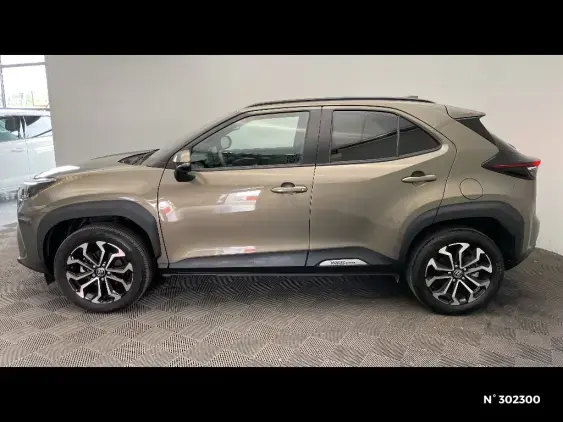 TOYOTA YARIS CROSS I - voiture d'occasion - Photo 2