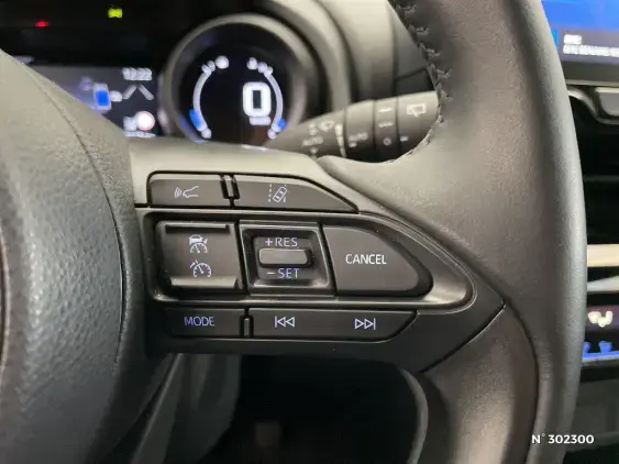 TOYOTA YARIS CROSS I - voiture d'occasion - Photo 30