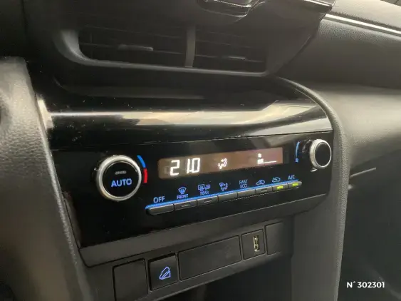 TOYOTA YARIS CROSS I - voiture d'occasion - Photo 27