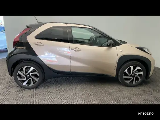 TOYOTA AYGO X - voiture d'occasion - Photo 5