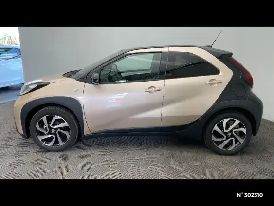 TOYOTA AYGO X - voiture d'occasion - Photo 2