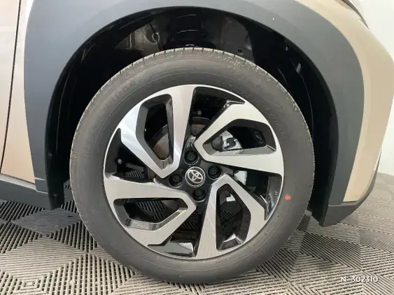 TOYOTA AYGO X - voiture d'occasion - Photo 8