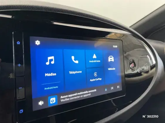 TOYOTA AYGO X - voiture d'occasion - Photo 13