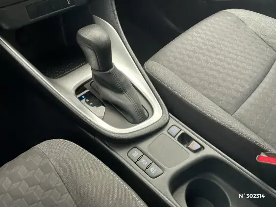 TOYOTA YARIS IV - voiture d'occasion - Photo 29