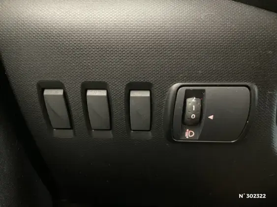 RENAULT TWINGO III - voiture d'occasion - Photo 14