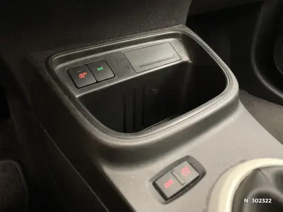 RENAULT TWINGO III - voiture d'occasion - Photo 28