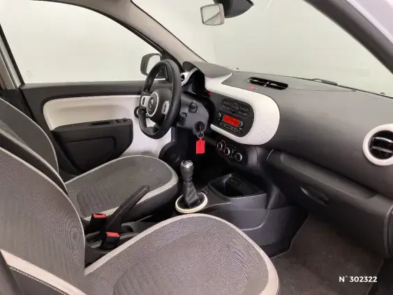 RENAULT TWINGO III - voiture d'occasion - Photo 10