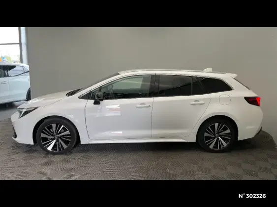 TOYOTA COROLLA TOURING SPT X - voiture d'occasion - Photo 2