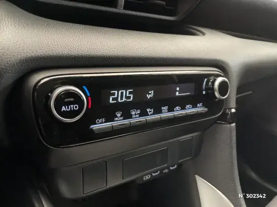 TOYOTA YARIS IV - voiture d'occasion - Photo 28