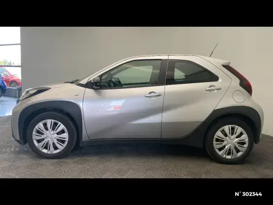 TOYOTA AYGO X - voiture d'occasion - Photo 2