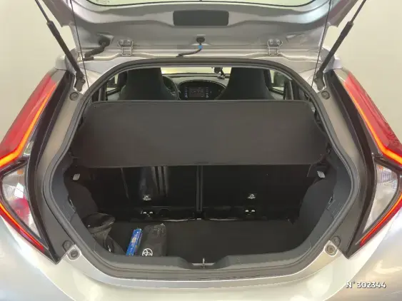 TOYOTA AYGO X - voiture d'occasion - Photo 7