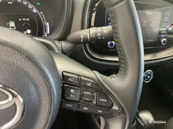 TOYOTA AYGO X - voiture d'occasion - Photo 29